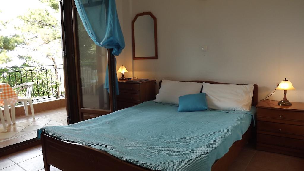 Pefka Studios & Apartments Vourvourou Kamer foto