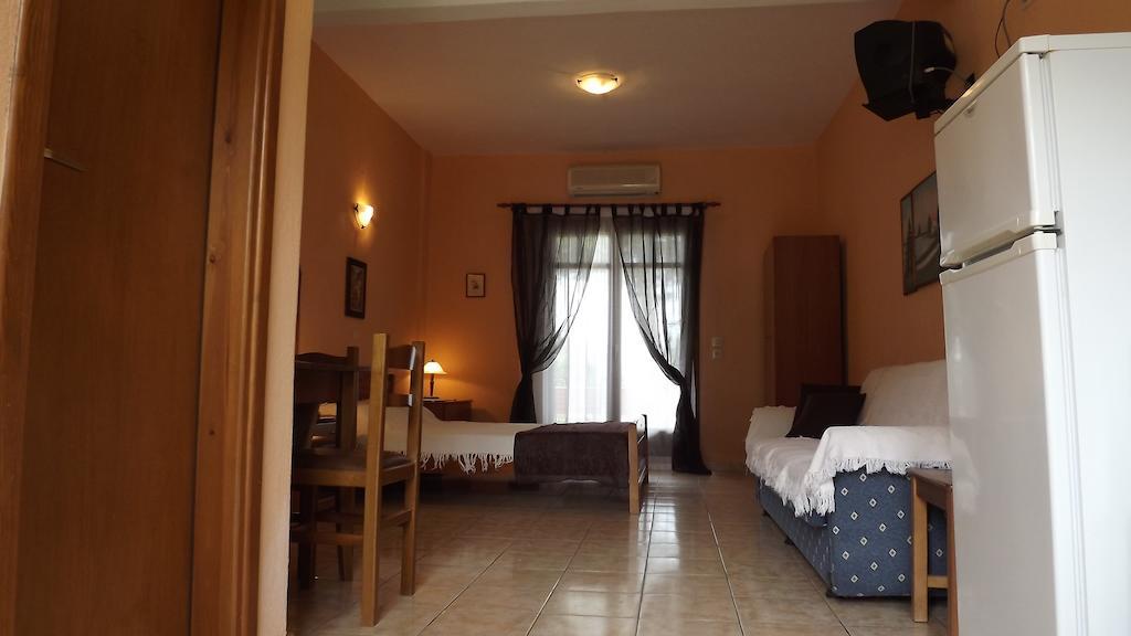 Pefka Studios & Apartments Vourvourou Kamer foto