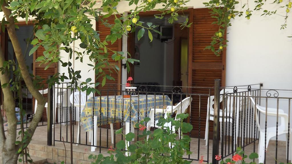 Pefka Studios & Apartments Vourvourou Buitenkant foto